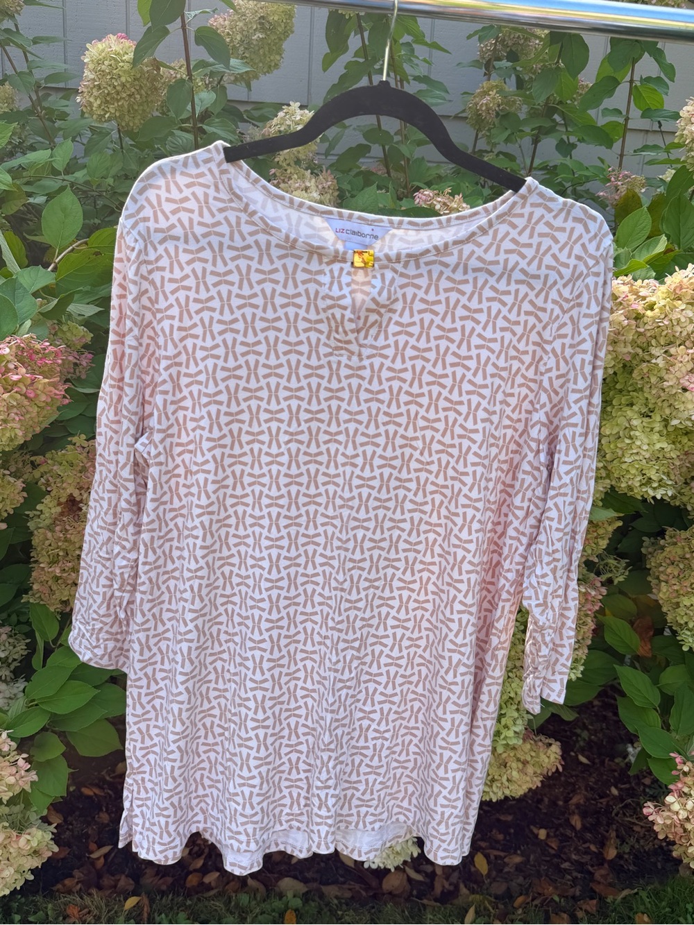 Liz Claiborne Cream and Light Pink Geometric Long Sleeve Tunic